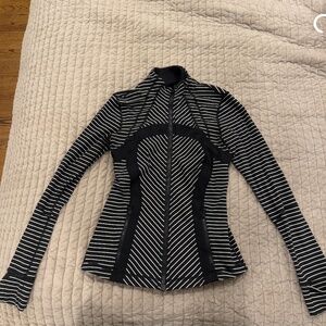 *SOLD* Lululemon black and white striped define jacket